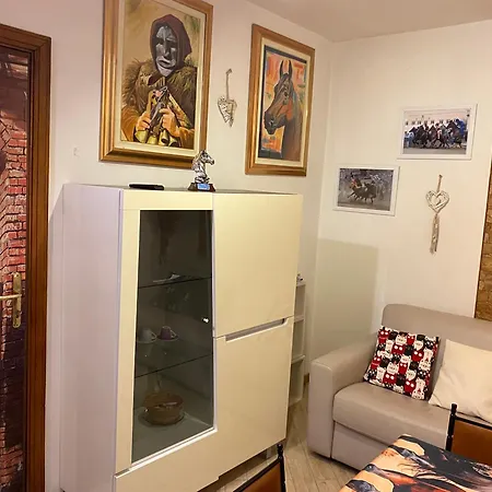 La Casa Del Cavallo - The Horse House סאסארי